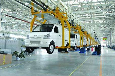 2024年我國新能源汽車產(chǎn)銷量均超1200萬輛